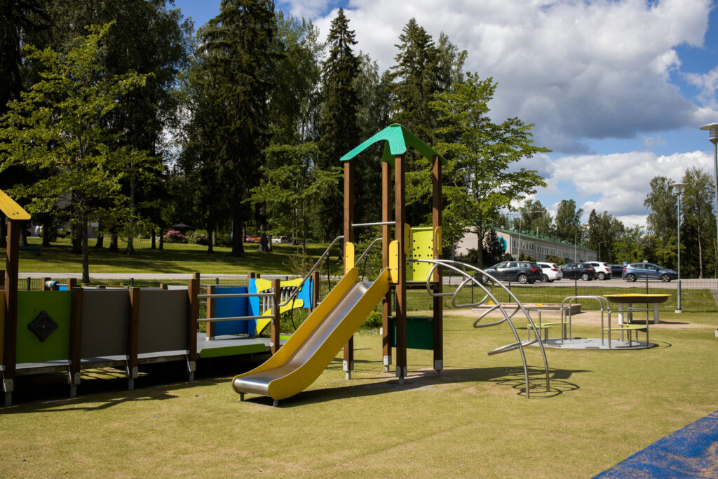 Image in carousel representing the selected location